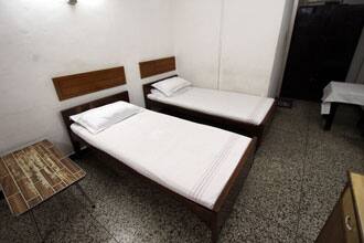 TG Stays Daryaganj, New Delhi 4